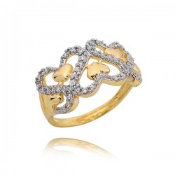 Złoty pierścionek z wzorem serduszek
