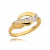 Piękny złoty pierścionek idealny na prezent
