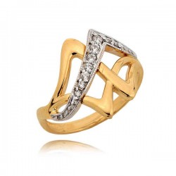 Złoty pierścionek z orginalnym wzorem i cyrkoniami